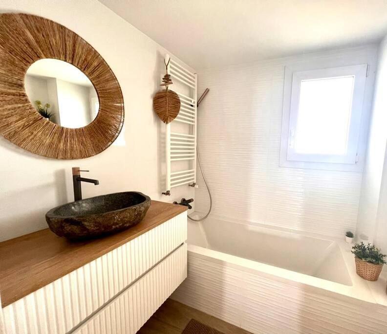 3Apartamento De Tres Habitaciones Емпуриабрава Екстериор снимка