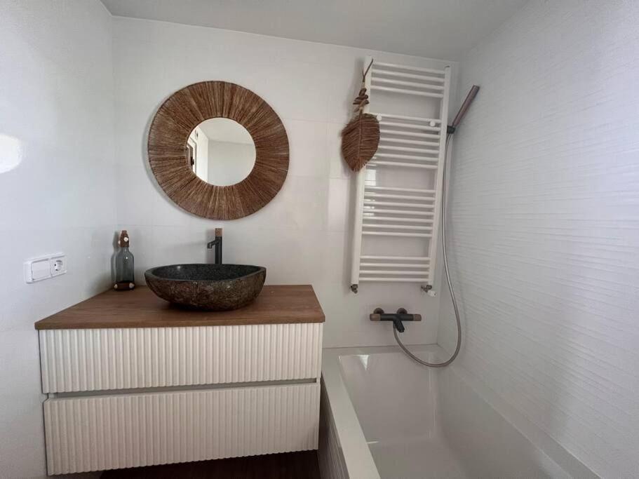 3Apartamento De Tres Habitaciones Емпуриабрава Екстериор снимка
