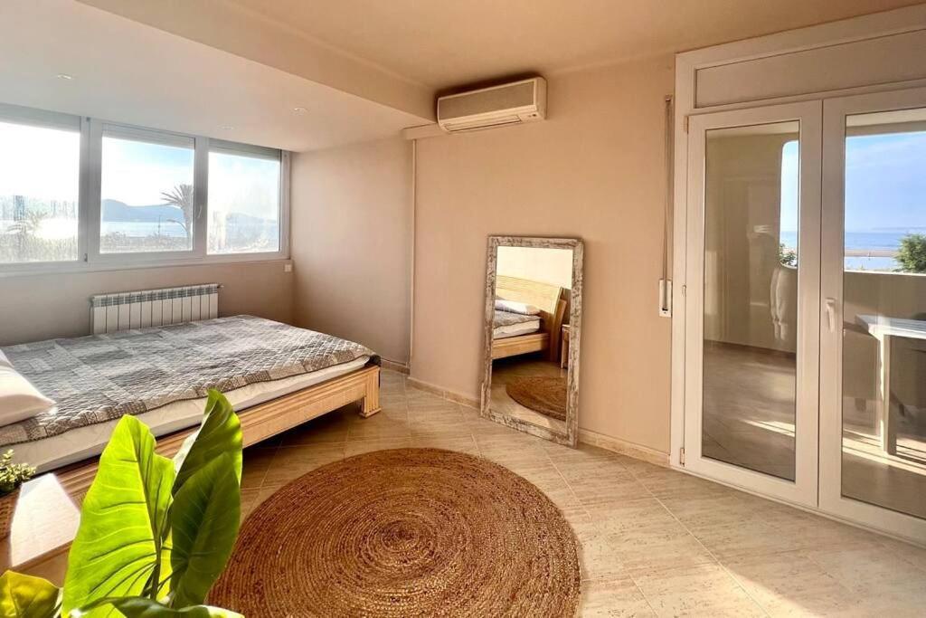 3Apartamento De Tres Habitaciones Емпуриабрава Екстериор снимка